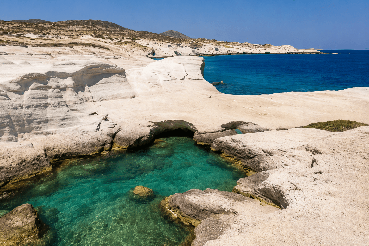Sarakiniko Milos